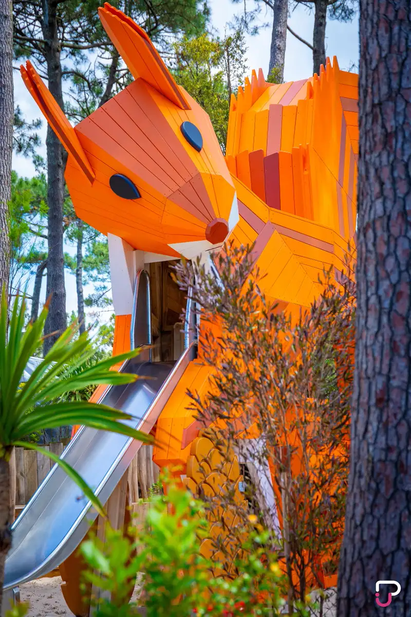 Aire de jeux camping Lacanau